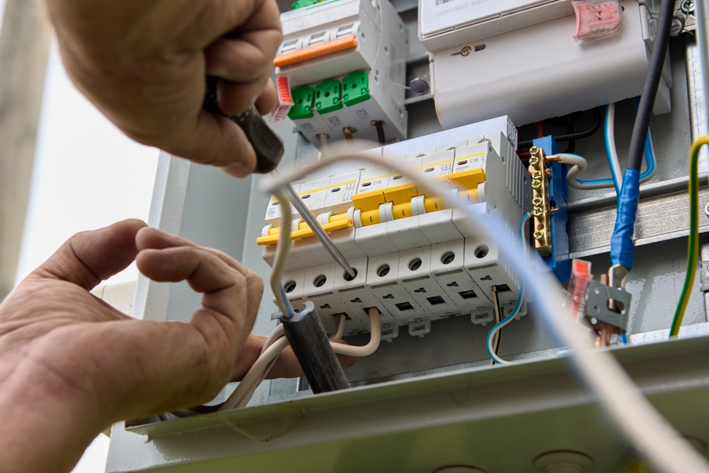 5 Signs You Need an Electrical Panel Upgrade or Replacement
