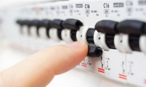 Home Services Company Answers FAQs on Fuse Boxes