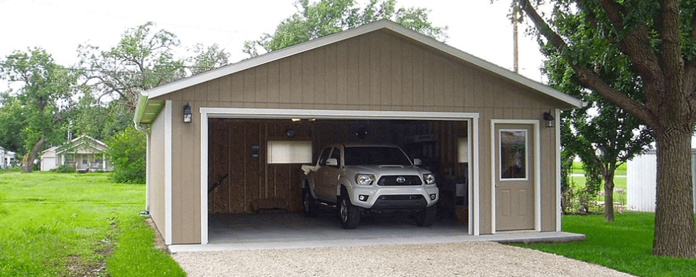 3 Tips for Upgrading a Detached Garage for the New Year